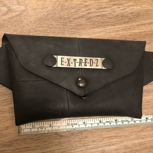 VTG 90โs Ex-Tredz Rubber Tire Fanny Pack Waist Pouch Biker Accessories 36.5โ - Picture 5 of 7